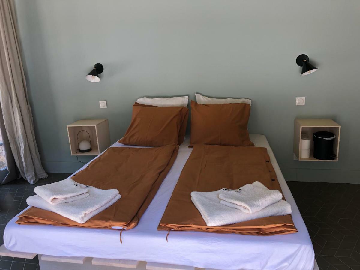 Ferme Le Pavillon Bed & Breakfast Bargemon ภายนอก รูปภาพ