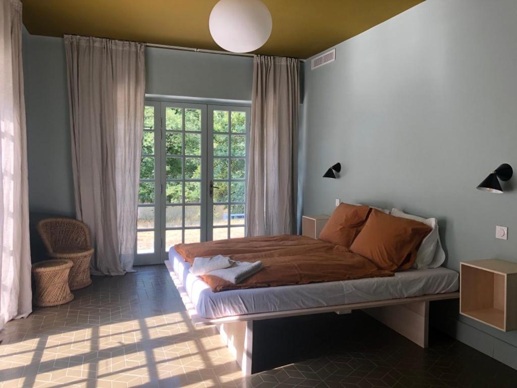 Ferme Le Pavillon Bed & Breakfast Bargemon ภายนอก รูปภาพ